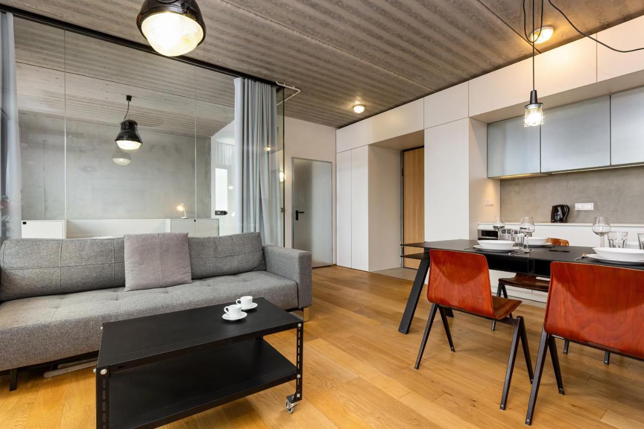 Apartment Praga Center By Noclegi Renters Warszawa Exteriör bild